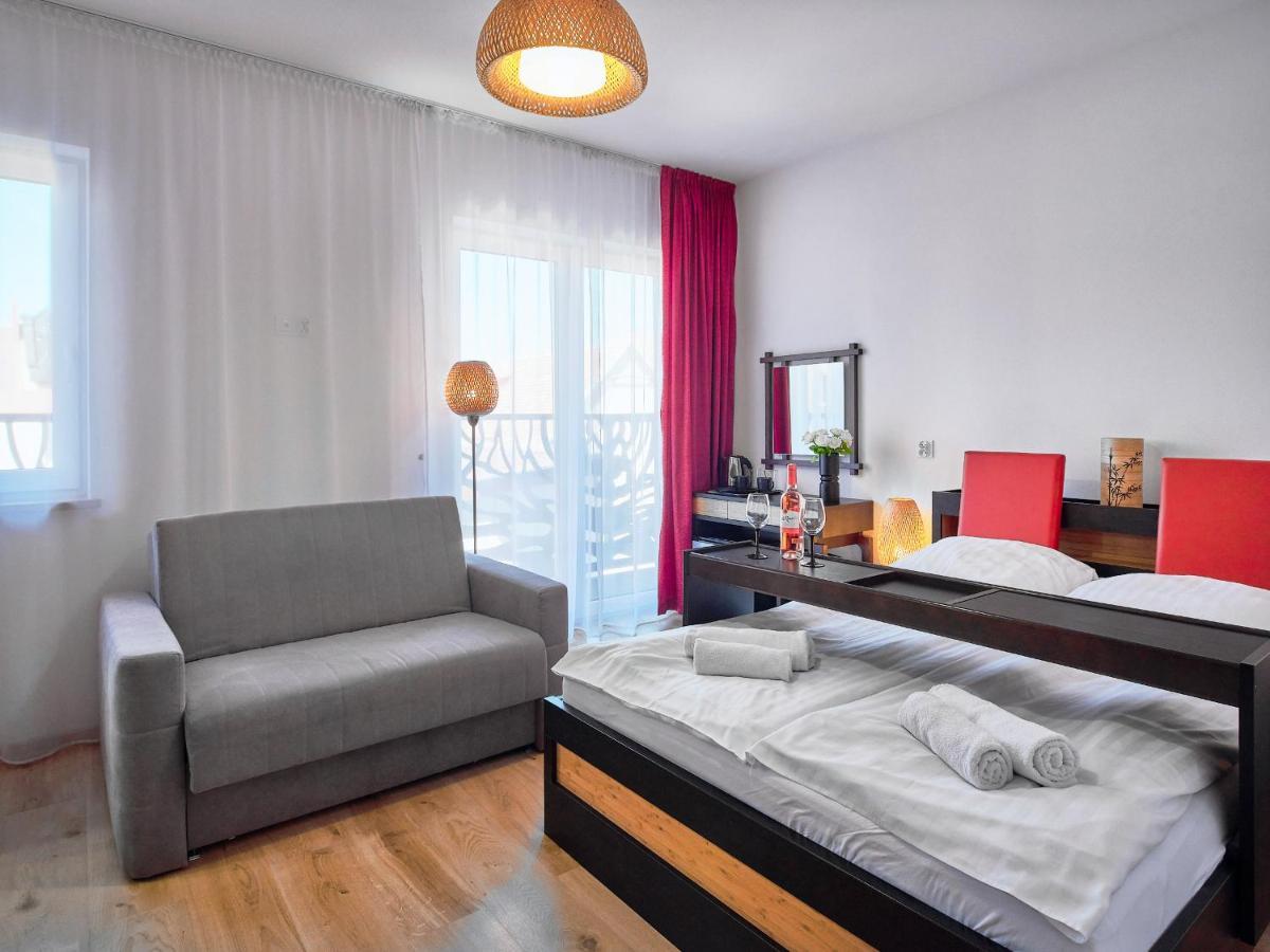 Villa Leba Pokoje & Apartamenty Łeba Exterior foto